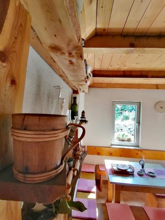 Kvasina Apartments Zadvarje Bagian luar foto