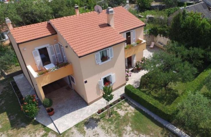 Kvasina Apartments Zadvarje Bagian luar foto