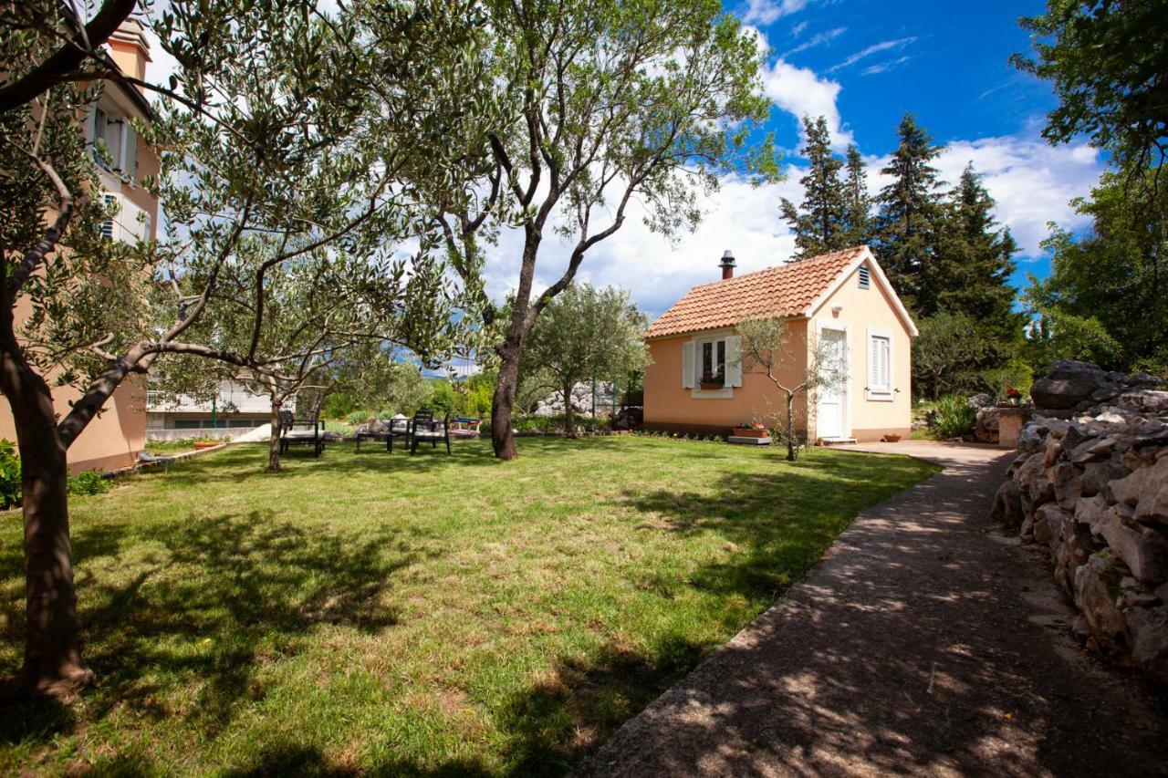 Kvasina Apartments Zadvarje Bagian luar foto
